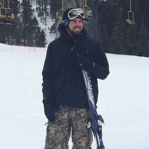 Meet your Posher, Hunter